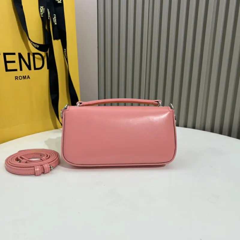 fendi aaa qualite mini sac a main pour femme s_12465b33